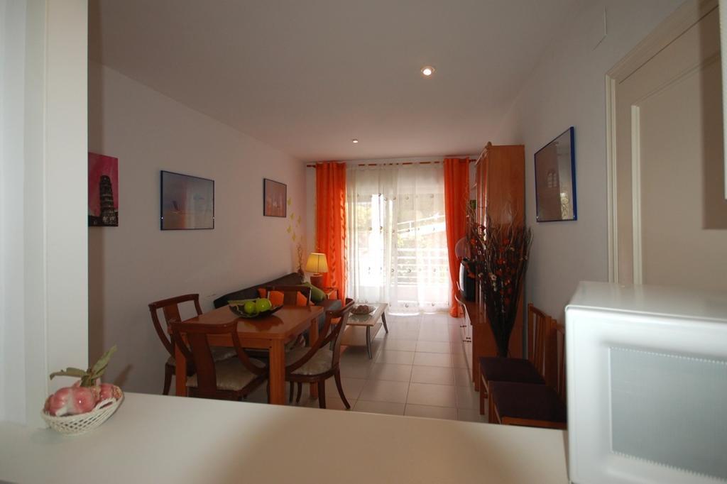 Lets Holidays Beach Apartment 2Rooms Tossa Tossa de Mar Bilik gambar