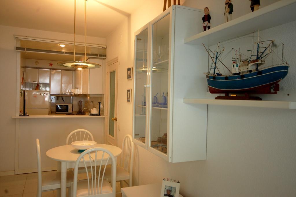 Lets Holidays Beach Apartment 2Rooms Tossa Tossa de Mar Bilik gambar