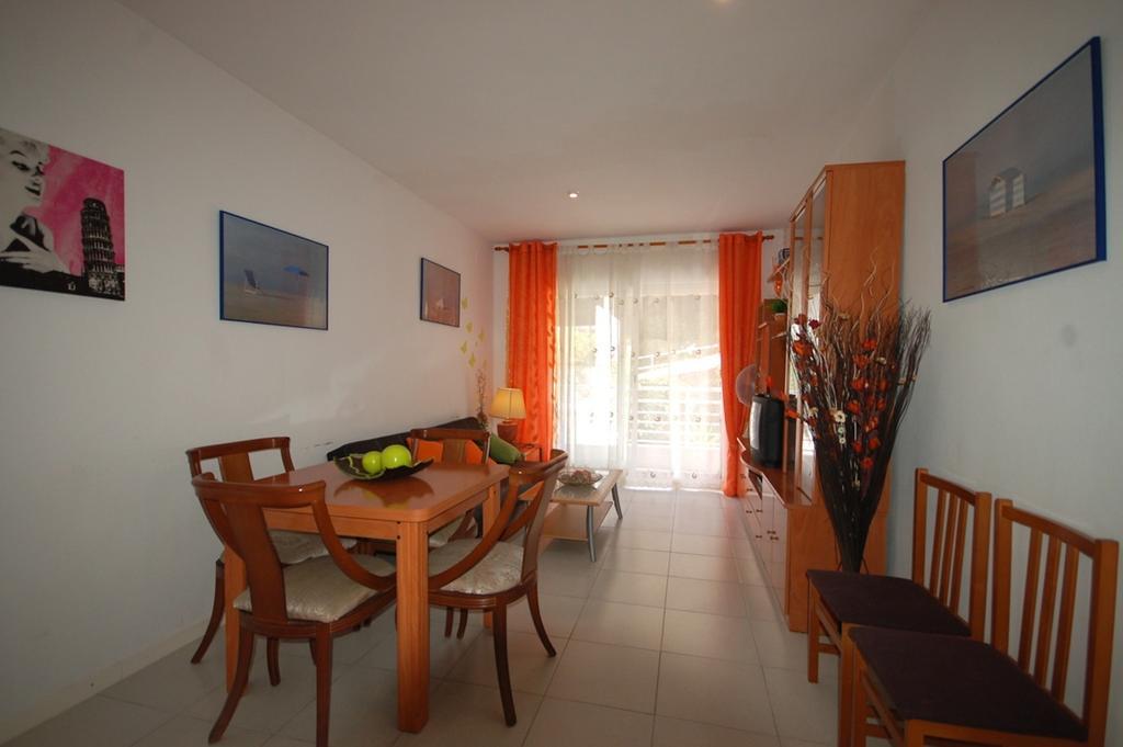 Lets Holidays Beach Apartment 2Rooms Tossa Tossa de Mar Bilik gambar